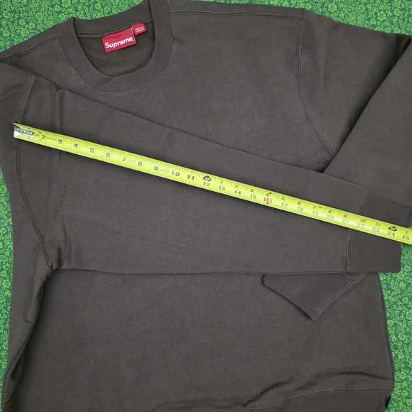Supreme Brown Crewneck - Picture 7 of 10